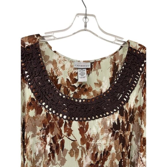 Catherines Floral Crinkle Tunic Top Plus Size 3X 26-28W Lightweight Pleated - Picture 3 of 5